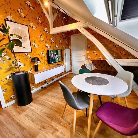 Appartement T2 Quartier Calme / Parking Gratuit Saint-Julien-les-Villas Dış mekan fotoğraf