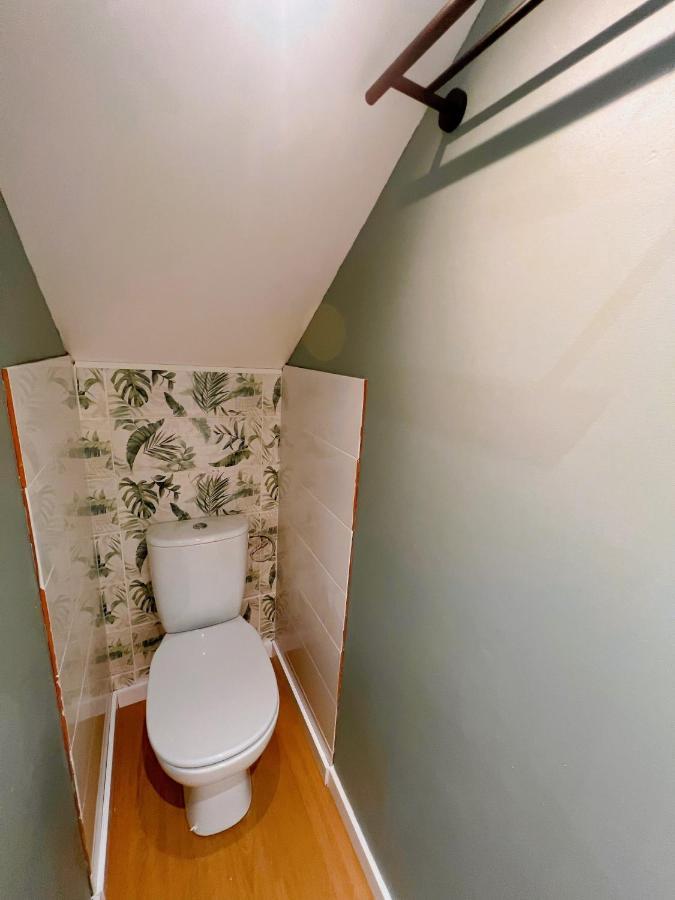 Appartement T2 Quartier Calme / Parking Gratuit Saint-Julien-les-Villas Dış mekan fotoğraf